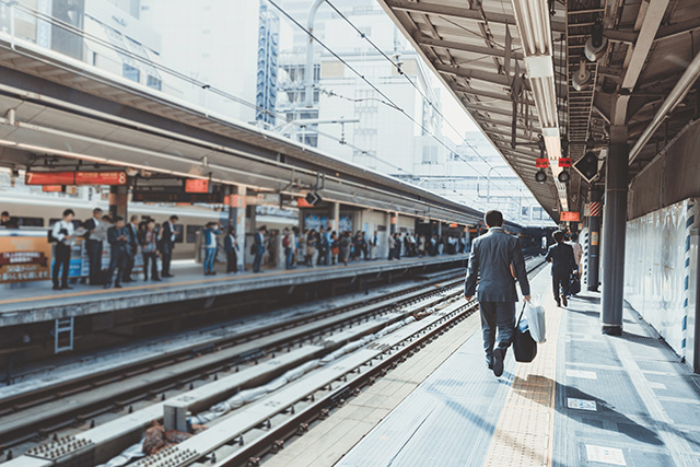 鉄道業界でAIカメラを活用できます